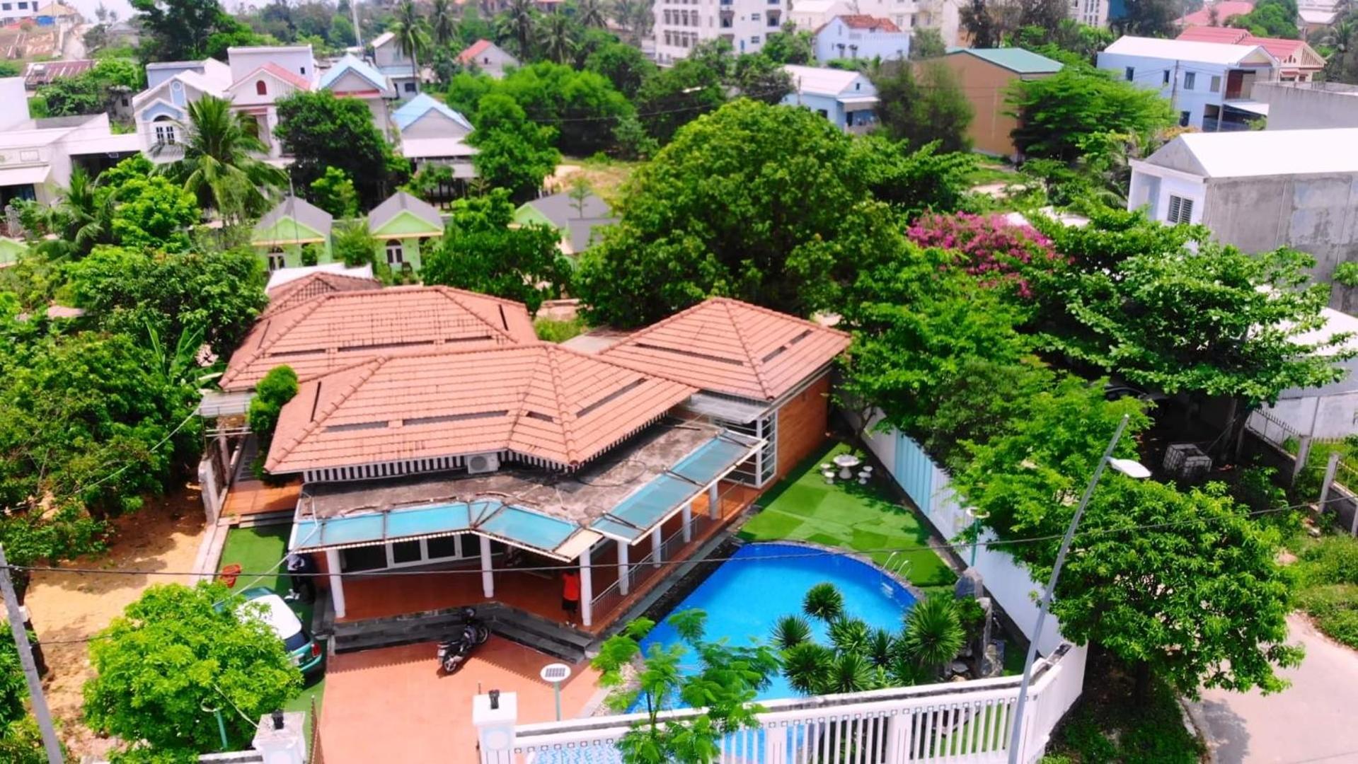 B&H Villa - Villa Has Swimming Pool Lang Co Bagian luar foto